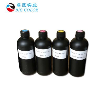 China CMYK W UV Inkjet Ink Neem uw drukwerk naar een hoger niveau met Flatbed Printer TX800 Te koop