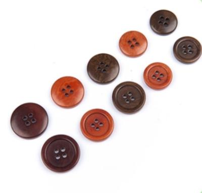 China Dry Cleaning 4 Holes Multiple Colors Natural Wood Custom Laser Engraved Buttons for sale