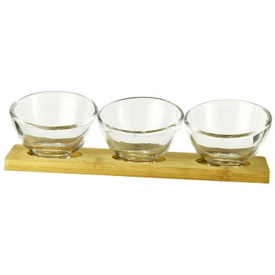 China Custom Stocked Shaped Decorative Clear and Transparent/Blue Color 3pcs Crystal Glass Baking Dessert Bowl Set with Wooden Lid and Tray for sale