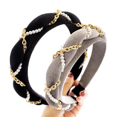 China Newest Hair Accessories Winter Velvet Headband Alloy Chain Pearl Braided Headband Hair Circle Twist Elegant Headband For Girl for sale