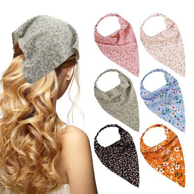 China Fashionable Hairband Bandanas Triangle Bandanas Vintage Head Scarf Flower Printting Flower Handkerchief Headband Accessories for sale