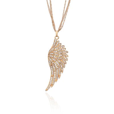 China Fashion Fashion Alloy Rose Gold Wing Pendant Necklace Personalized Name Necklace Jewelry for sale