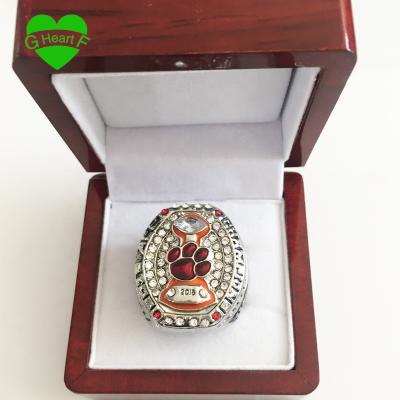 China Sensitive The Beautiful Championship Ring Boxes Ring Box and Wooden Showcase for sale