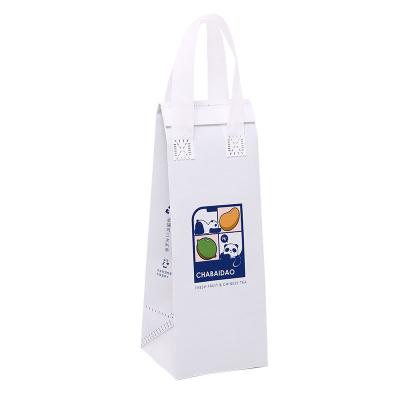 China Customized Full Color Printing Recyclable Thermal Beverage Takeaway Bags Handle Nonwoven Packing Bag for sale