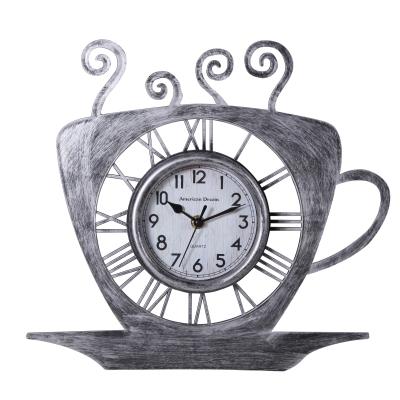 China Antique Style Custom Design Teapot Shaped Design Wall Clock For Kitchen Restaurant Bar Decoration for sale