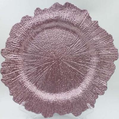 China 13 Inch High Quality Disposable Lace Embossed Load Plates For Wedding for sale