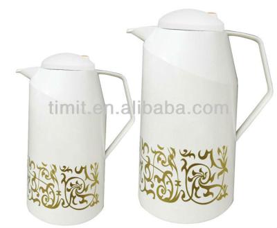 China 0.5L 1.0L Viable Plastic Thermos Flask Set Dot Cut Corner Red Design for sale