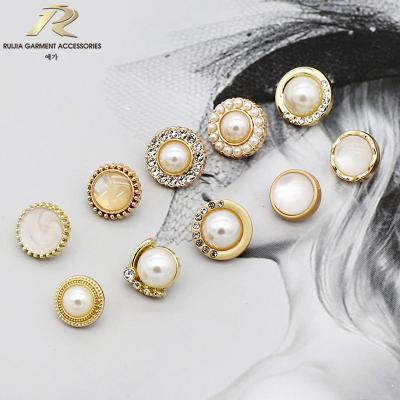 China Decorative Washable Rhinestone Pearl Shirt Buttons 10mm 11mm 12mm Metal Leg Sewing Buttons For Dress Clothing for sale