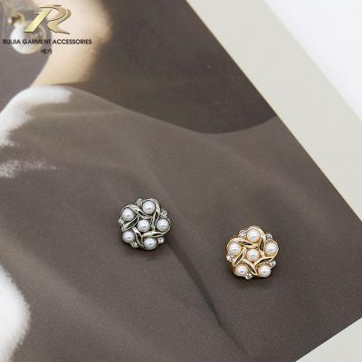 China Crystal Rhinestone Pearl Embellishments 11mm Viable Gold Metal Leg Sewing Shirt Buttons For Clothing for sale