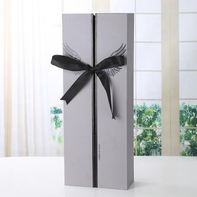 China Windowed Biodegradable Custom Carton 1 Bottle Wine Whiskey With Ribbon Gift Box for sale