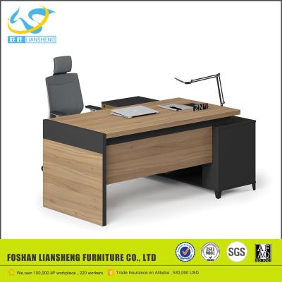 China PANEL Office Furniture Luxury Modern Executive Desk For Managers for sale