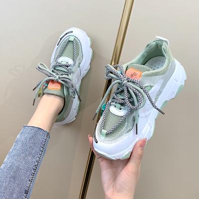 China Hot Selling 2020 Trend Fashion Light Mesh Upper Women's Casual Sports Shoes Ladies Casual Sneakers Women for sale