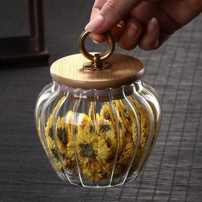 China Clear Glass Storage Jar Stripe Pumpkin Shape Glass Storage Jar Custom Microwavable Different Size With Wooden Lid for sale