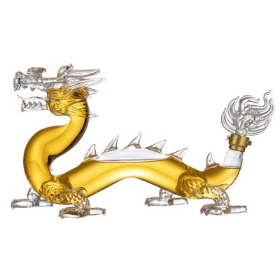 China Pure Handmade Hot Selling Dragon Glass Wine Bottle Decanter Chinese Mythical Creatures Glass Wine Bottle for sale