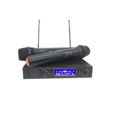 China Handheld Microphone RU-202 High Quality Handheld Wireless Microphone For Church School Small Party for sale