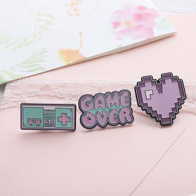 China Wholesale Cute Europe Cartoon Pink Game Enamel Brooch Pins Mosaic Heart Pin Accept Custom Made for sale