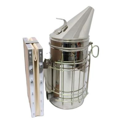 China Farms Honey Bee Keeping Smoker Agriculture Beekeeping Equipment Hive Tools Supplies for sale