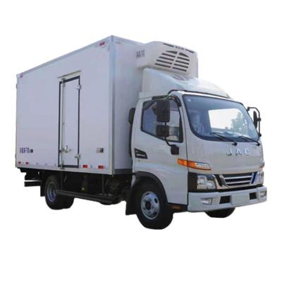 China Transport freezer food refrigerated trucks with large storage space can be used to transport fish using EPS cold chamber panels for sale