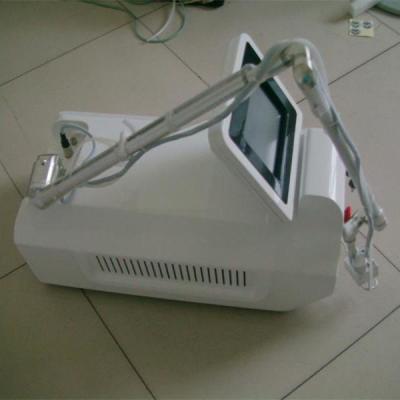 China Ultra Pulse Harmless Fractional CO2 Laser Machine For Syringoma Removal for sale