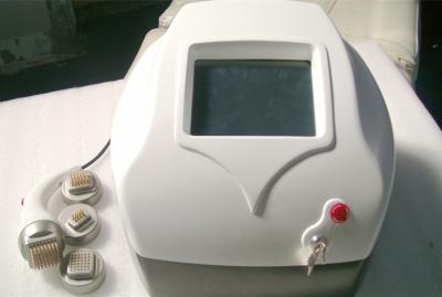 China equipo fraccionario vertical de la belleza del retiro de la arruga de la radiofrecuencia de 200v Microneedle en venta