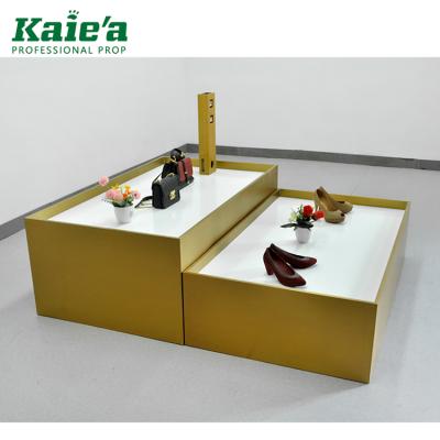 China Modern High Quality 2 Tiered Shoe Show Tables Gold Floor Metal Display Table For Shoes for sale