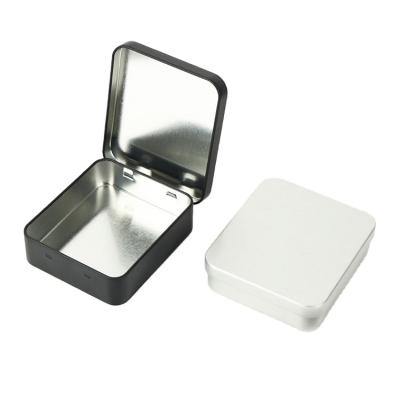 China Cool Mint Tins Square Metal Case Cheap Mint Packaging Tin Box CMYK Printing en venta