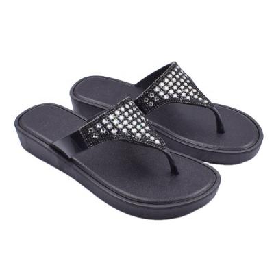 China Fashion Trend New Arrival Summer Beach Rhinestone Sandals For Women for sale