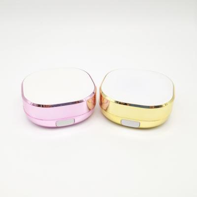 China Cosmetic CC Cream Bottle Air Cushion Top Selling Case With Puff And Sponge for sale