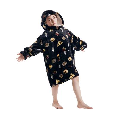 China Anti-Static Super Warm Oversized kids Wearable hamburg Blanket Hoodie Sherpa flannel Blanket With big Pocket hoodie blanket for sale