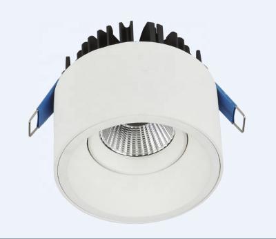 China Deep Anti Glare Recessed Spot Light 8w Cob LED Downlight 85mm Cut Out 110v Dimmable en venta