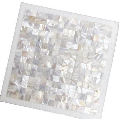 China Self Adhesive Parquet Shell Mosaic Slab Peel And Stick Backsplash Door Panel Bathroom Slab Kitchen Floor Mat Pearl Oyster for sale