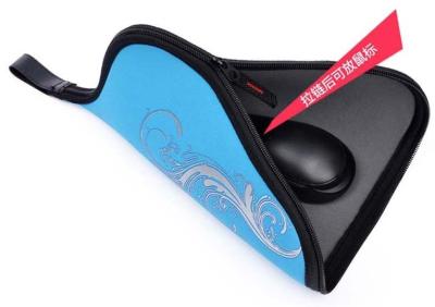 China Hot-selling Fashionable Multifunctional Neoprene Mouse bag Mouse pad 2 in 1 Mouse pouch for sale