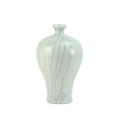 China Chinese Style Easy Clean Light Green Slotted RYXC13-B Meiping Antique Ceramic Vase For Home Decoration Simple Flower Vase for sale