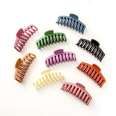 China Large Size Hair Dressing Morandi Color Hair Claw PEDS Hair Crab Claw Clip For Women Hair Accessories for sale