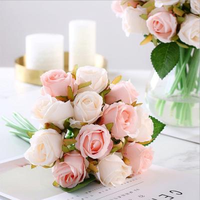 China Wholesale High Quality Artificial Flower Rose Bunch For Wedding Decorations And Bride Holding Flowers for sale