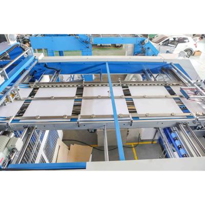 Cina macchina automatica della laminazione della flauto del servo di 1700mm per cartone e carta ondulata in vendita