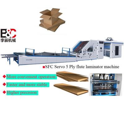 China Servo Type 5 Ply Automatic Corrugated Board Flute Laminating Machine 3 In 1 SFC2200 Flute Lamination Machine for sale