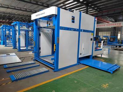 Cina Flip Flop Pallets Automatic Stacker Machine per cartone ondulato insieme a laminatore a flauto in vendita