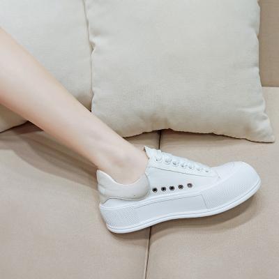 China CUSHIONING All Match Insist College Round Head Thick Soled Inner Stepping Flat Lace Up Canvas Sneakers Shoes for sale