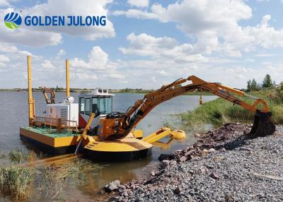 China Amphibious Excavator Multifunction Dredgers For Waterways Cleaning And Sand Dredging for sale