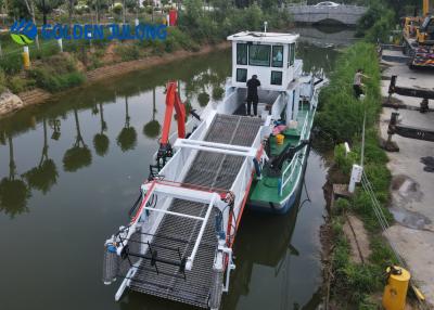 China Floating Salvage Collection Trash Skimmer Vessel With Automatically Unloaded for sale