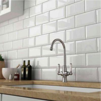 China Europe Bathroom Kitchen Beveled Subway Ceramic Wall Tile In White for sale