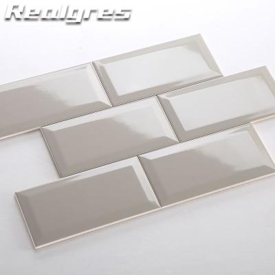 China Metallic Light Gray Kitchen Bathroom Backsplash Subway Tiles Glazed Ceramic Wall Tiles Cladding for sale