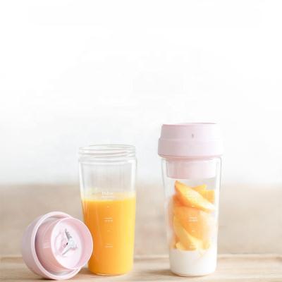 China Xiaomi 17pin 400ml Mini Outdoor Electric Juicer Fruit Vegetable Orange Juice MI 300ml Bottle Electric Portable Cup For Outdoor Girl for sale