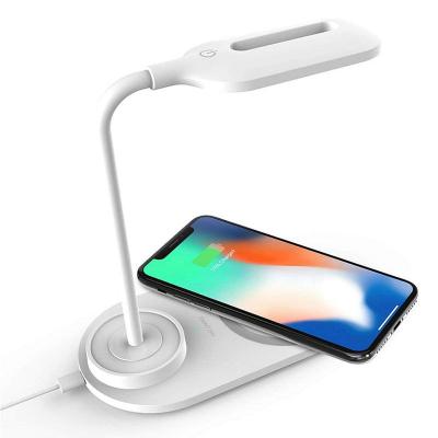 China Minimalist Desk Reading Light Touch Switch LED Table Lamp DC 5V USB Charging Rotatable Foldable Wireless Desk Lamp for sale