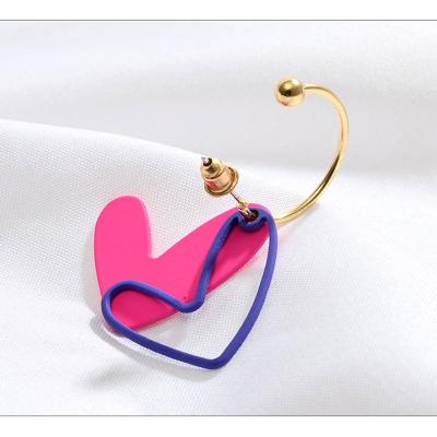 China Cute manufacturers supply 2022 new simple atmosphere retro love earrings a few net candy color needle red silver earrings for sale