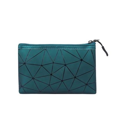 China Fashion New Arrival Diamond-type Lattice Custom ECO Friendly Waterproof Travel Cosmetic Pouch With Logo PU Travel Toiletry Bag for sale