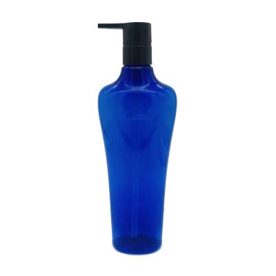 China Luxury Household Products Bottle 750ml PET Shampoo And Shower Gel Plastic Cosmetic Packaging Bottle With Pump for sale