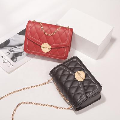 China Custom Logo Fashion Logo PU Leather Chain Handbags Linen Sling Quilted Bags For Women Girls Cross - Body for sale