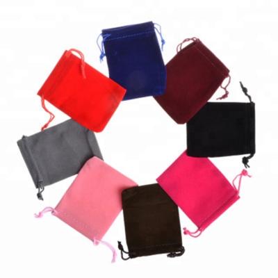 China Small Recyclable Colorful Stylish Velvet Drawstring Makeup Pouch Bags Beauty Pouch for sale